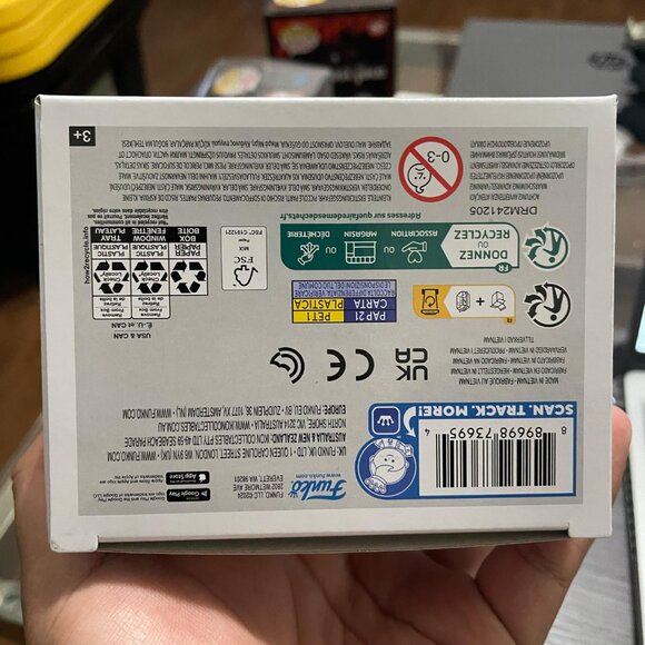 Funko POP! #1868 GLOW CHASE Super Saiyan God Vegeta - Dragon Ball Super Broly - Picture 6 of 6